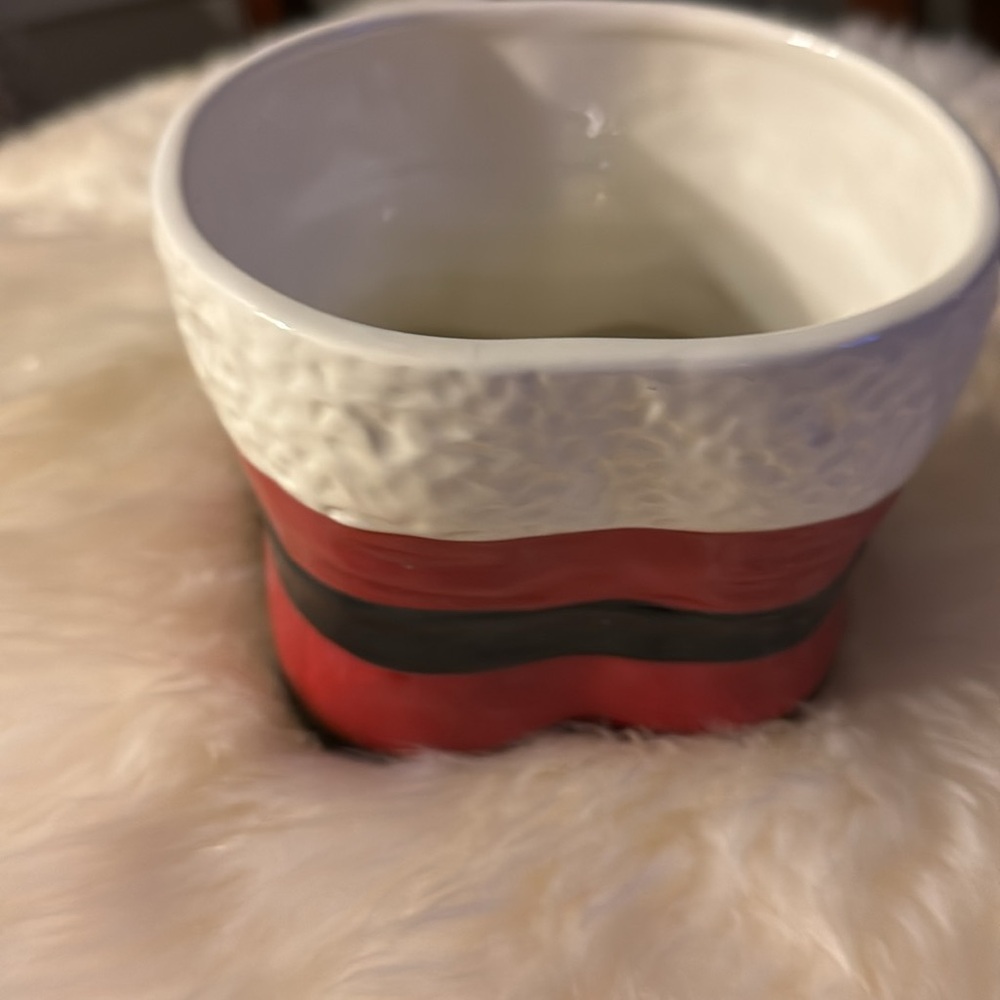Santa boots pottery vase - Picture 2 of 4